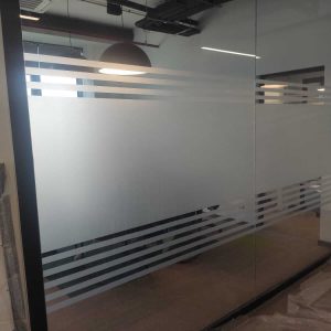 vitrinebis stikeri, ბადესტიკერის ბეჭდვა, სტიკერების ბეჭდვა. updated 2024 (4)