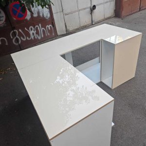 აფთიაქის ავეჯის დამზადება